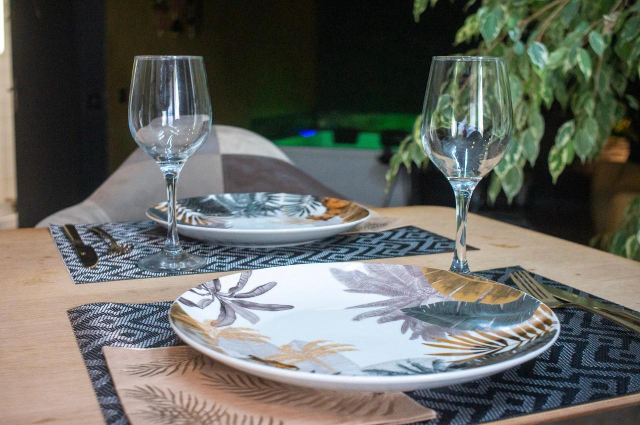 Love Suites & Spa "Le Loft" Avec Jacuzzi Privatif Médis Εξωτερικό φωτογραφία